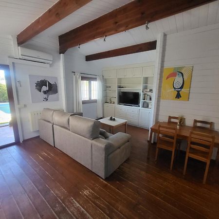 Casa Madera Urbanizacion Socorro Vila Sevilha Exterior foto